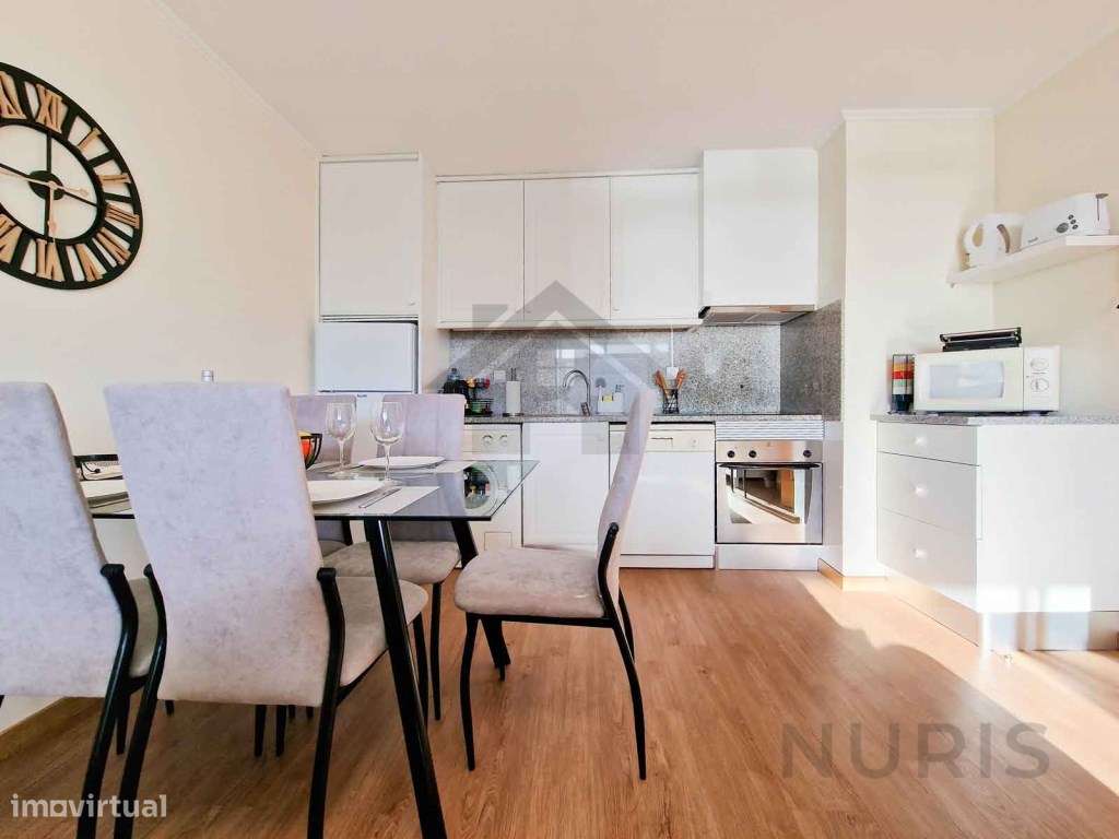 Apartamento T1 para Venda na Praia da Rocha - Grande imagem: 3/24