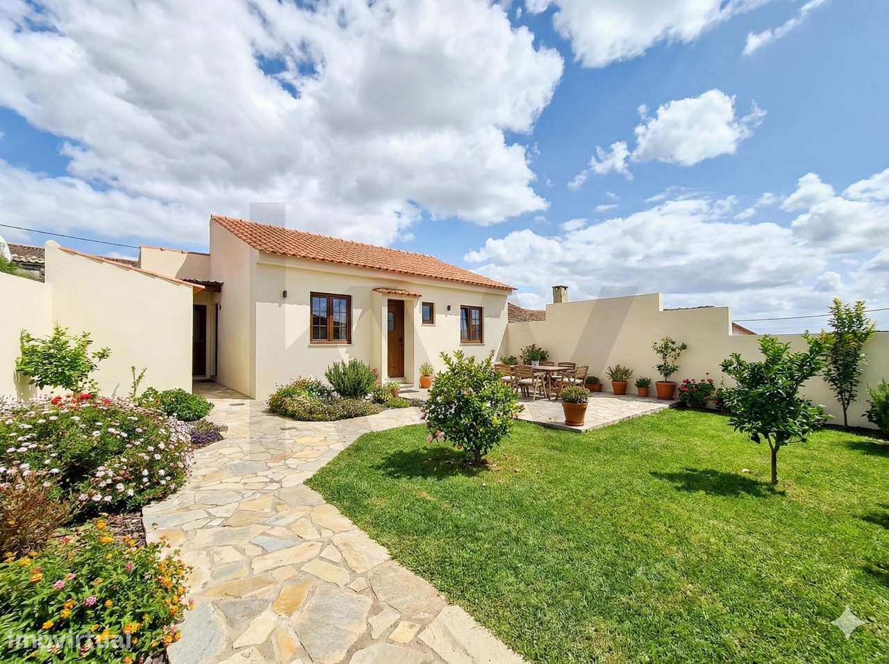 Moradia T3 para Renovar com Logradouro | Crie o Seu Lar a 5 Minutos de - Grande imagem: 4/24