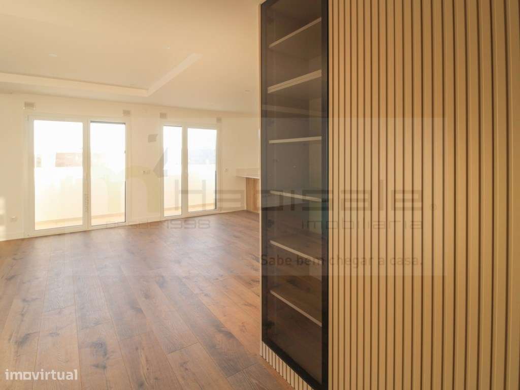 T3 com terraço perto da praia e universidade-5