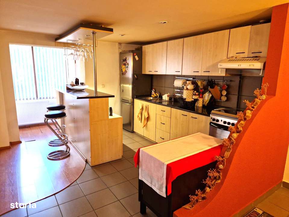 Apartament 3 camere, 84 mp, zona Ultracentrala - Imagine principală: 5/11