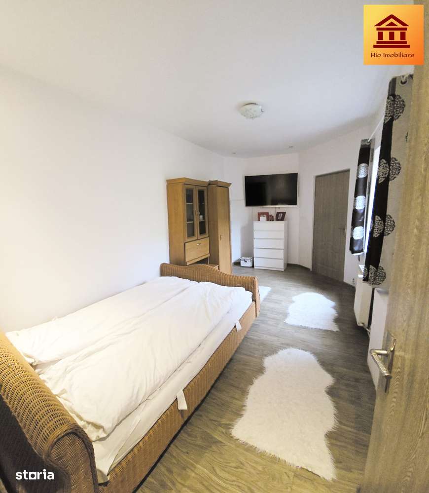 Casa Str Marasesti ( Singur in curte )-5