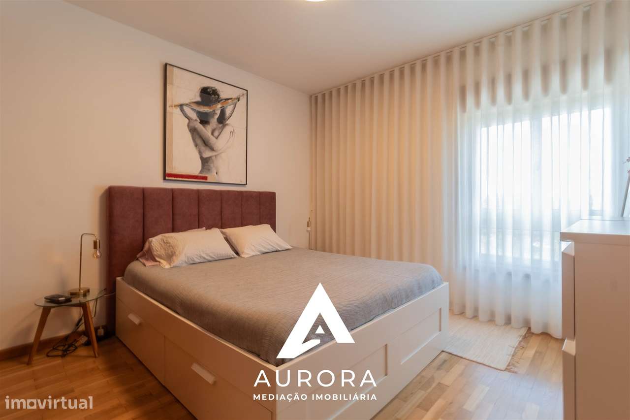 T2 com Varanda, Garagem e Arrumos-20