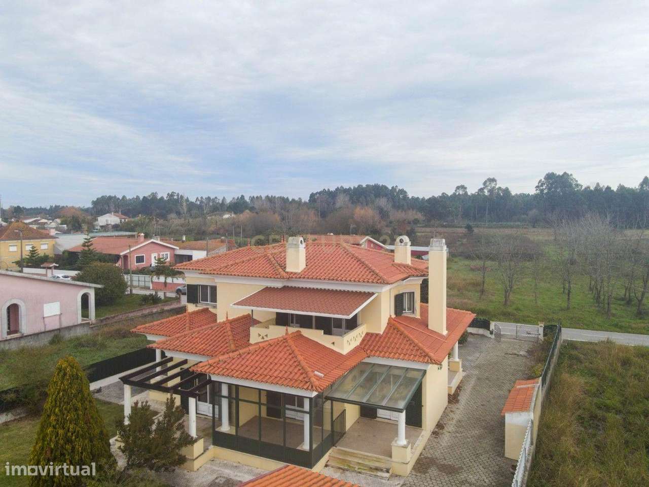 Moradia T5 - C/ terreno - Excelente estado - Grande imagem: 4/60