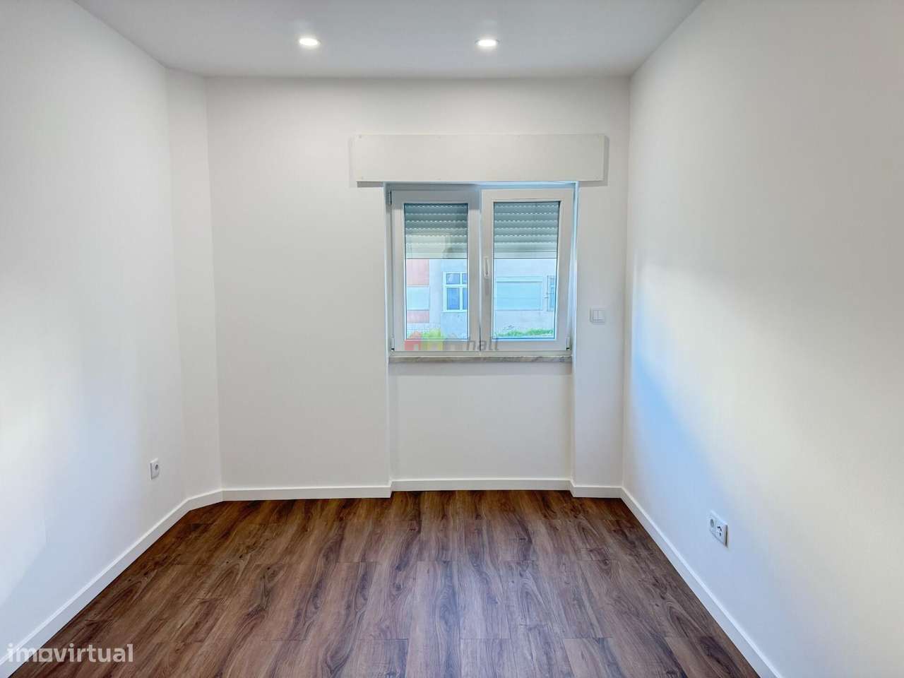 Apartamento T3 Totalmente Remodelado c/ 2 suítes-15