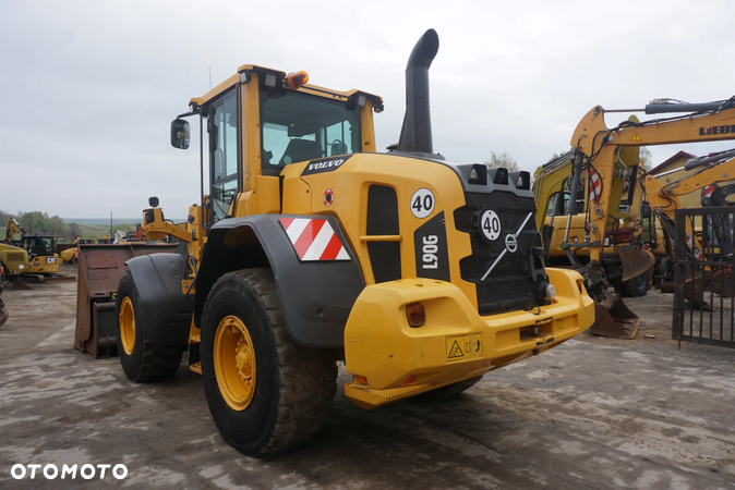 Volvo L 90 G - 6