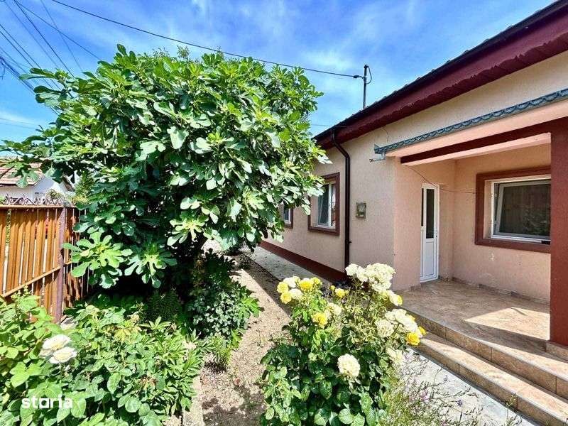 Casa locuit 110mp + Teren 1270mp - Imagine principală: 4/5