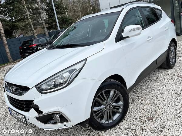 Hyundai ix35 2.0 CRDi 4WD Automatik Fifa World Cup Gold Edition - 1