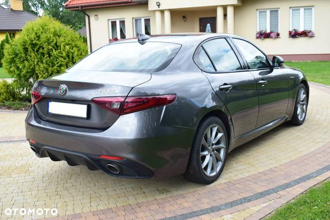 Alfa Romeo Giulia 2.0 Turbo Veloce Q4 - 7