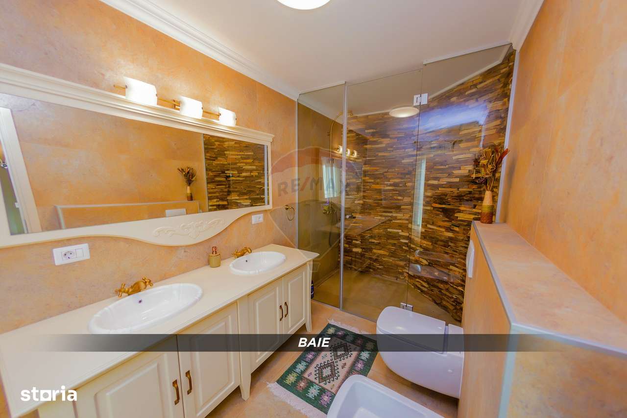 DE VANZARE proprietate exclusivista-17