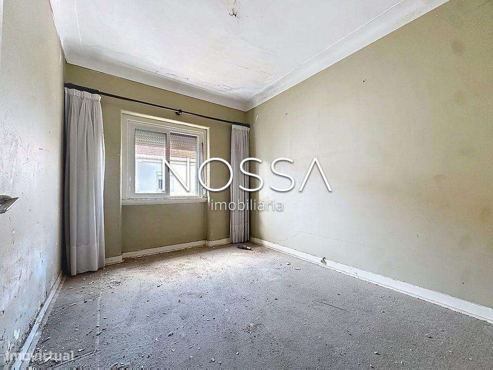 T2 para Obras Totais | Aproveitamento Sótão | V. Nova-30