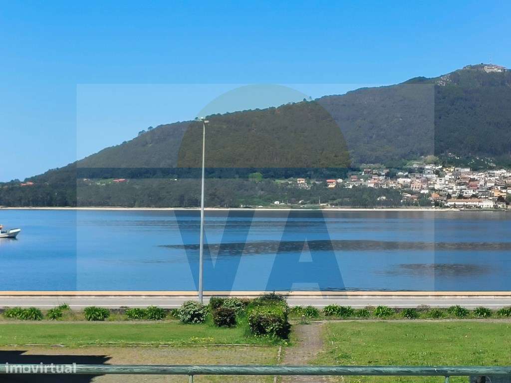 Moradia V4 em Caminha com vista Rio.-43
