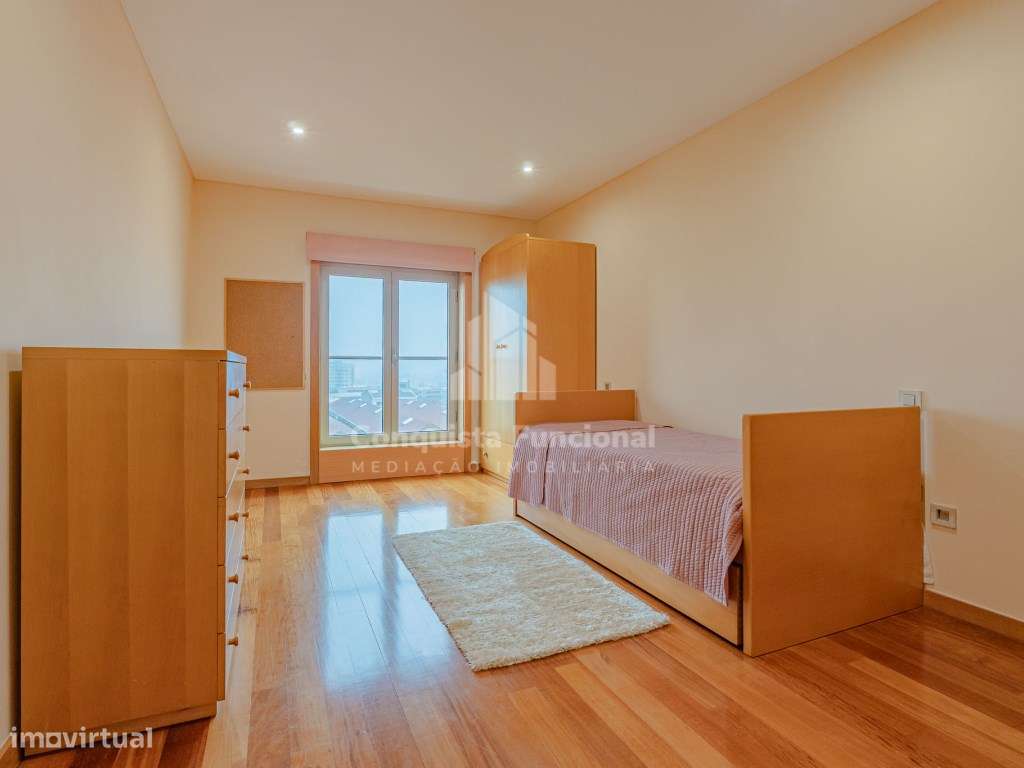 Duplex T2+1 nas Devesas | Totalmente equipado, mobilado e pronto a ...-20