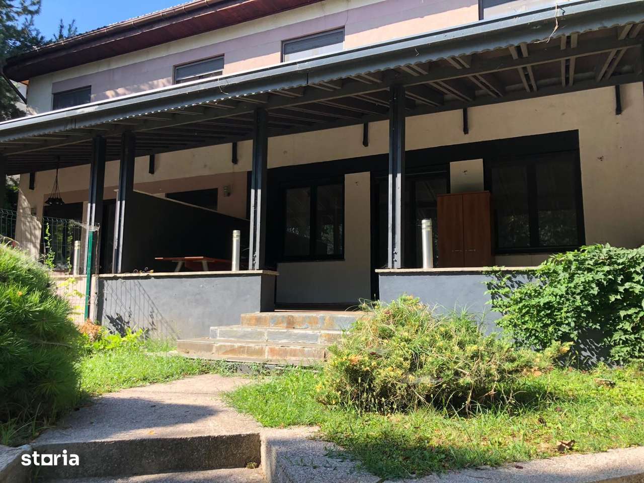 Vila 6 camere cu iesire la lacul Baneasa teren 317 mp - Imagine principală: 2/14