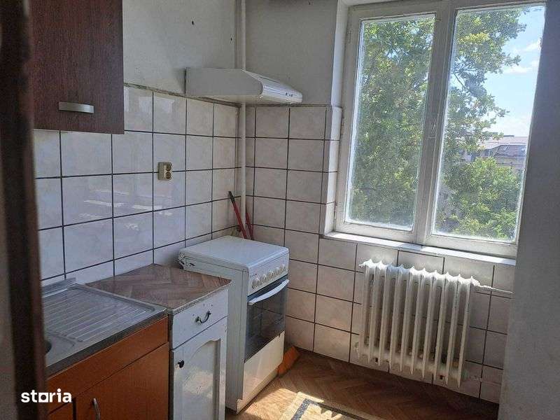 Proprietar inchiriez ap. 3 cam, decomandat, Complex Studentesc, 490eur - Imagine principală: 5/8
