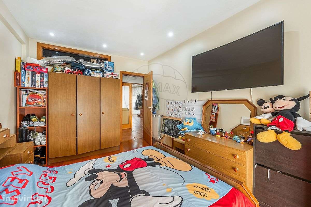 Apartamento T2 com varandas a 5 min da praia | Póvoa de Varzim-9