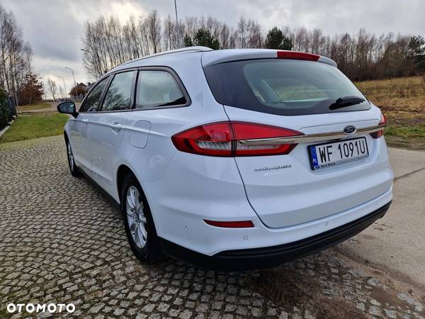 Ford Mondeo 1.5 EcoBoost Titanium - 3