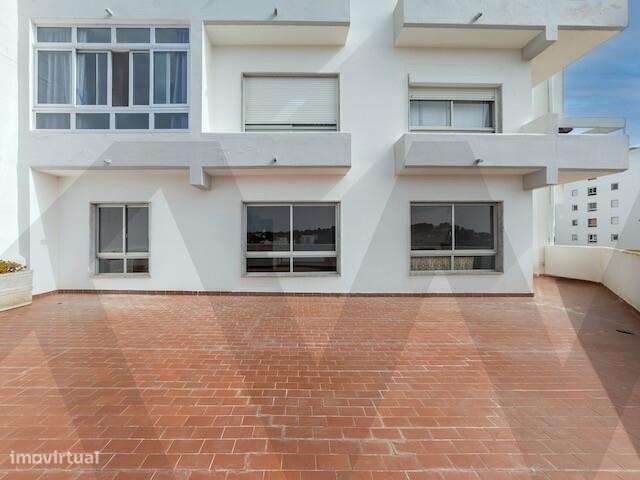 Venda | Terraço com 30m2 | Vista a Poente | T3 | 115m2 de área bruta - Grande imagem: 3/25