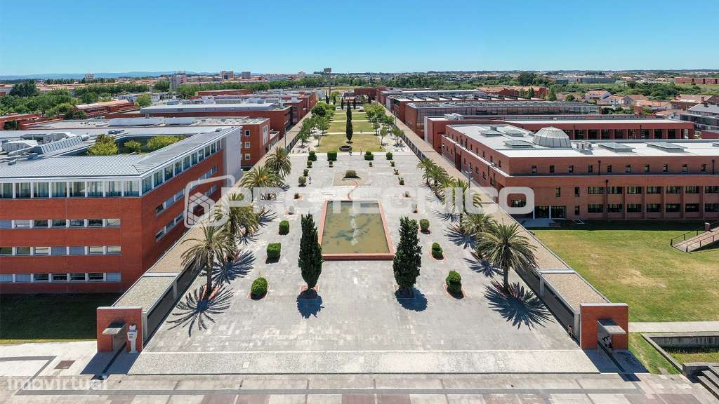 Moradia T11 – junto à Universidade de Aveiro - Grande imagem: 2/8