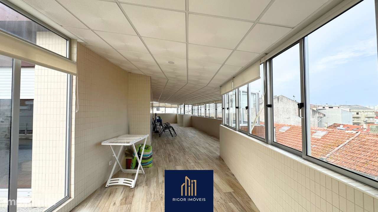 Apartamento T3 - Renovado | Póvoa de Varzim - Centro | Exclusivo-24