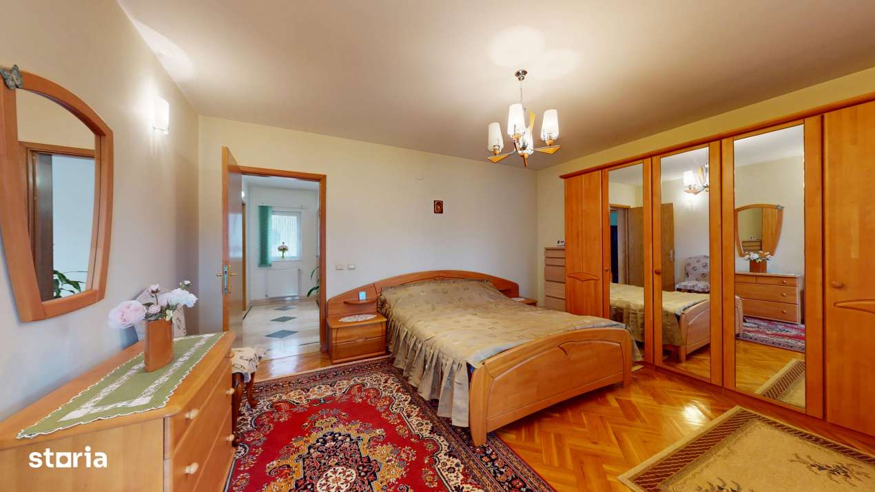 Vila unde diminetile incep cu liniste, nu cu trafic – Iancu Nicolae-14