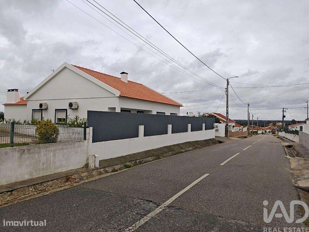 Casa / Villa T3 em Coruche, Fajarda e Erra de 126 m2 - Grande imagem: 3/26
