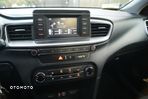 Kia Ceed 1.6 CRDi SCR M - 17