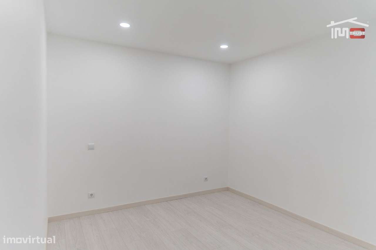 APARTAMENTO T3 EM OUREM - Grande imagem: 4/32