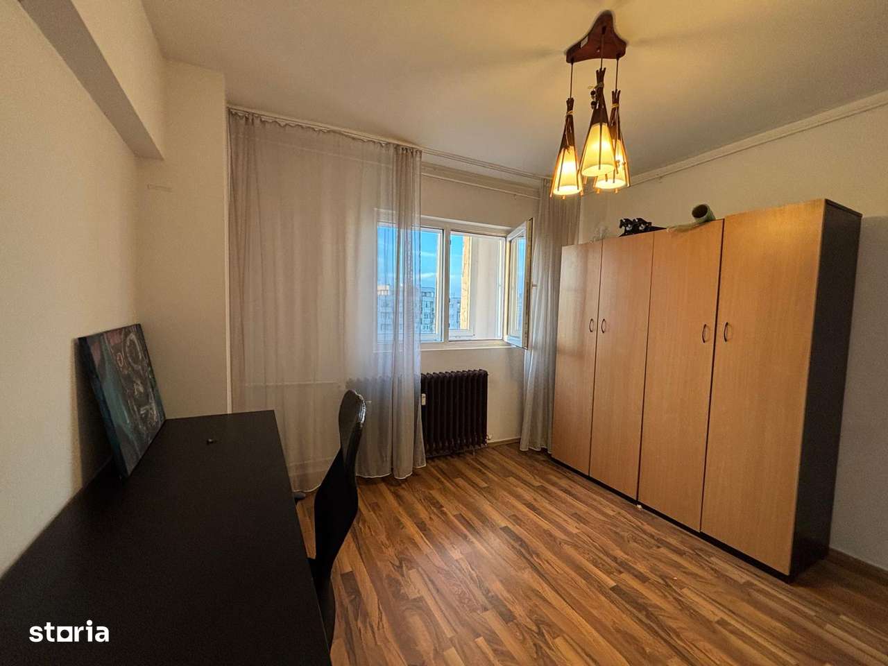 3 camere, 2 bai, tamplarie PVC + termopan, bloc 1988,  balcon închis!-4