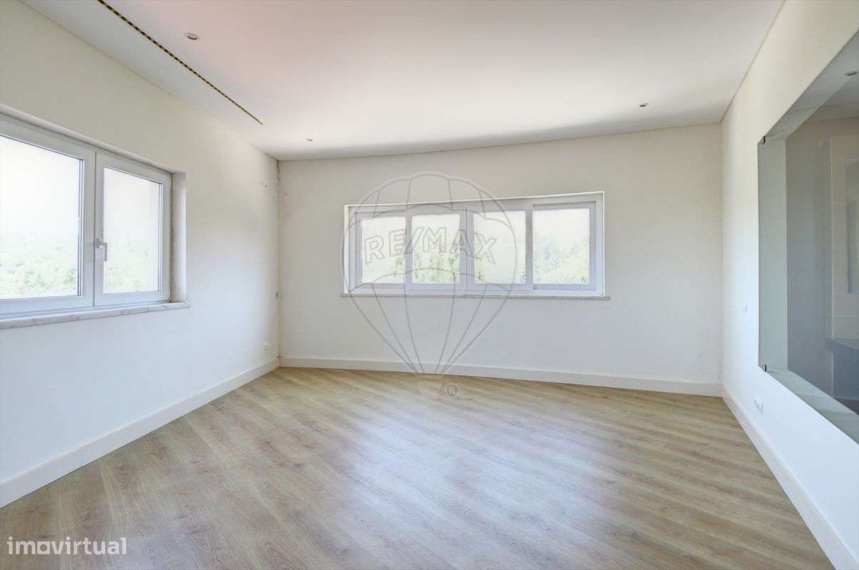 Moradia T4 para venda-20