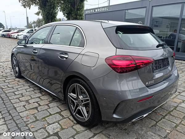 Mercedes-Benz Klasa A 200 AMG Line 7G-DCT - 3