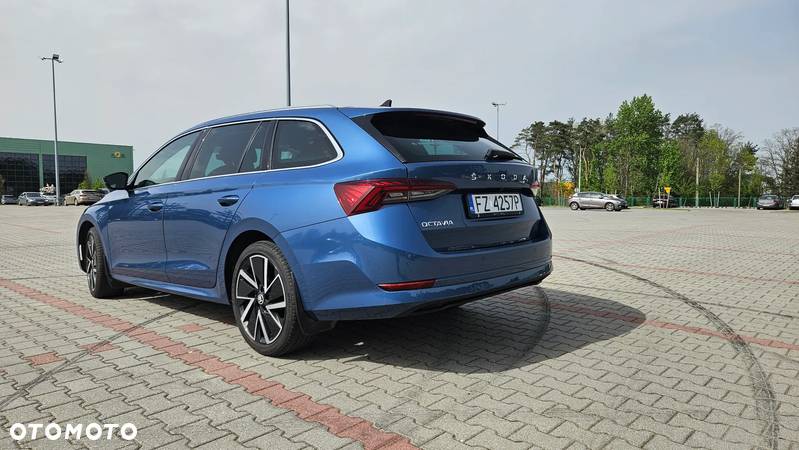 Skoda Octavia 2.0 TDI Style DSG - 8