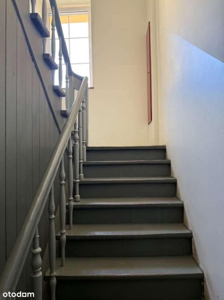 Przytulna kawalerka z oddzielną kuchnią, Sołacz-13