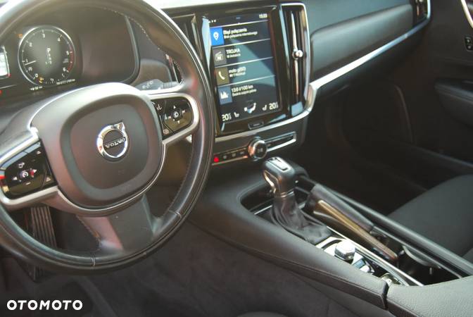 Volvo V90 Cross Country D4 AWD Geartronic - 15