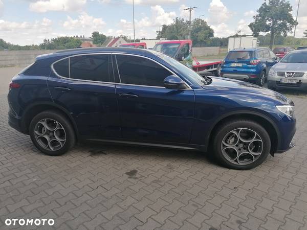 Alfa Romeo Stelvio 2.0 Turbo TI Q4 - 5