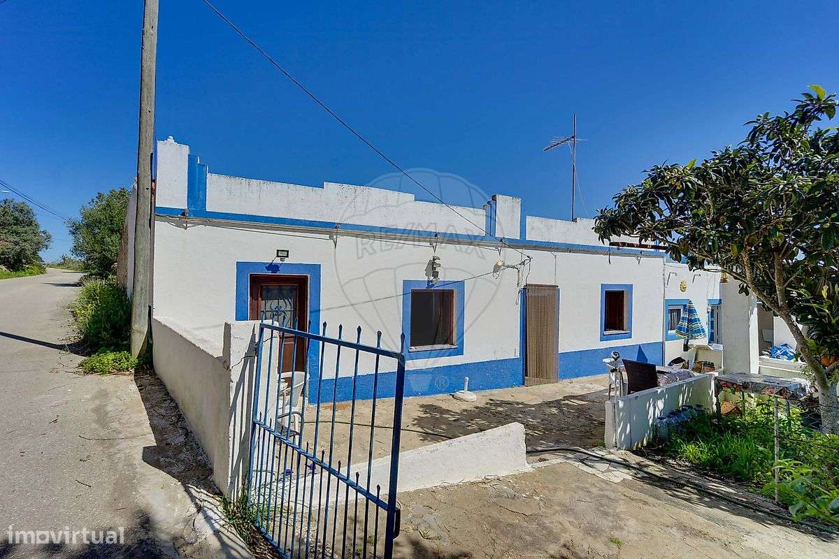 Moradia T2 para venda-20