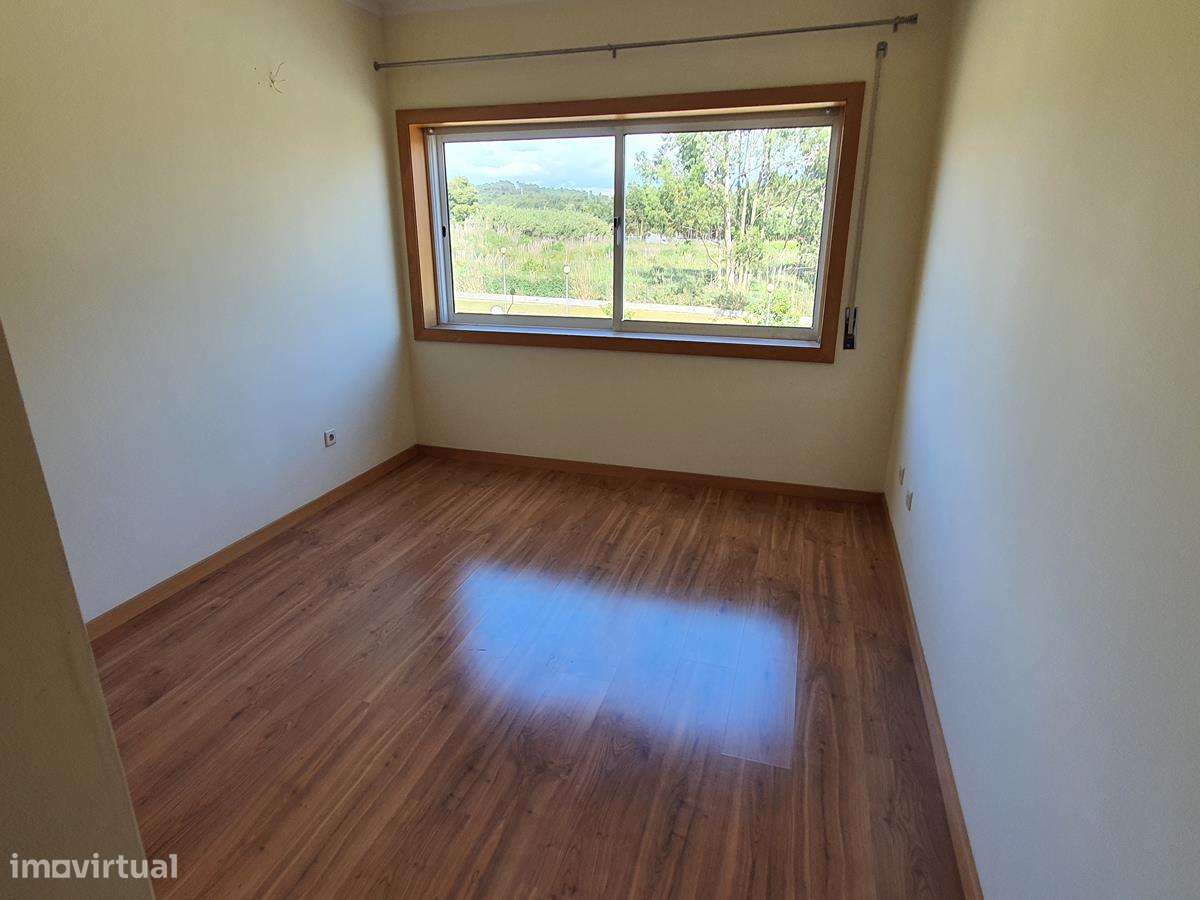 Oportunidade para adquirir este apartamento T2-12