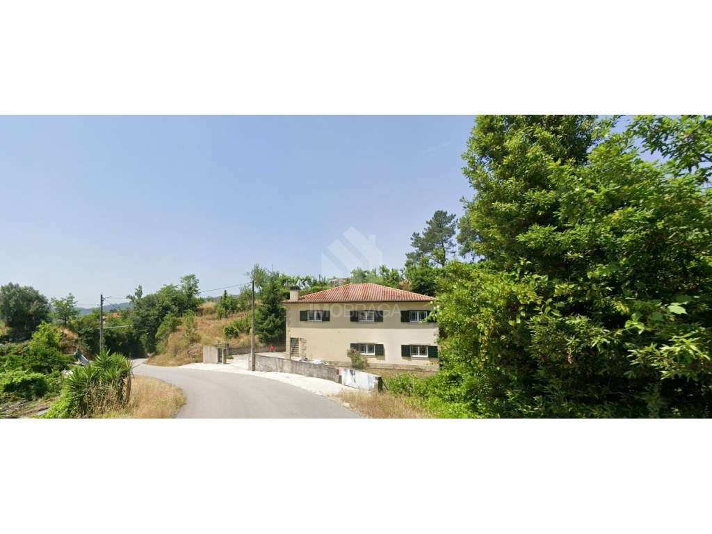 Moradia Individual T3 para venda em Amarante-13