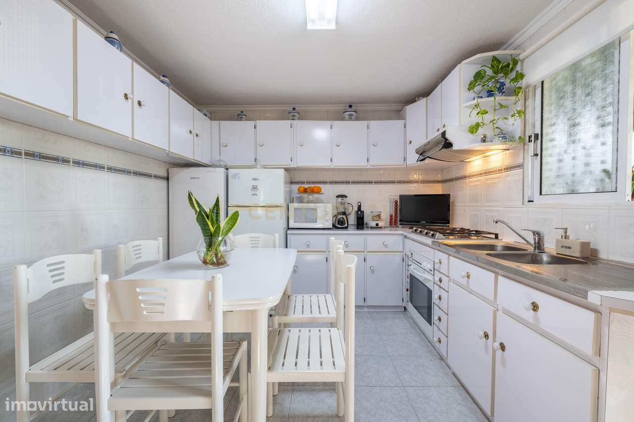 Moradia Típica Madeirense com Potencial Único – Piornais, Funchal-29