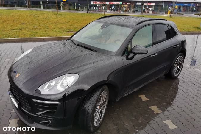 Porsche Macan - 32