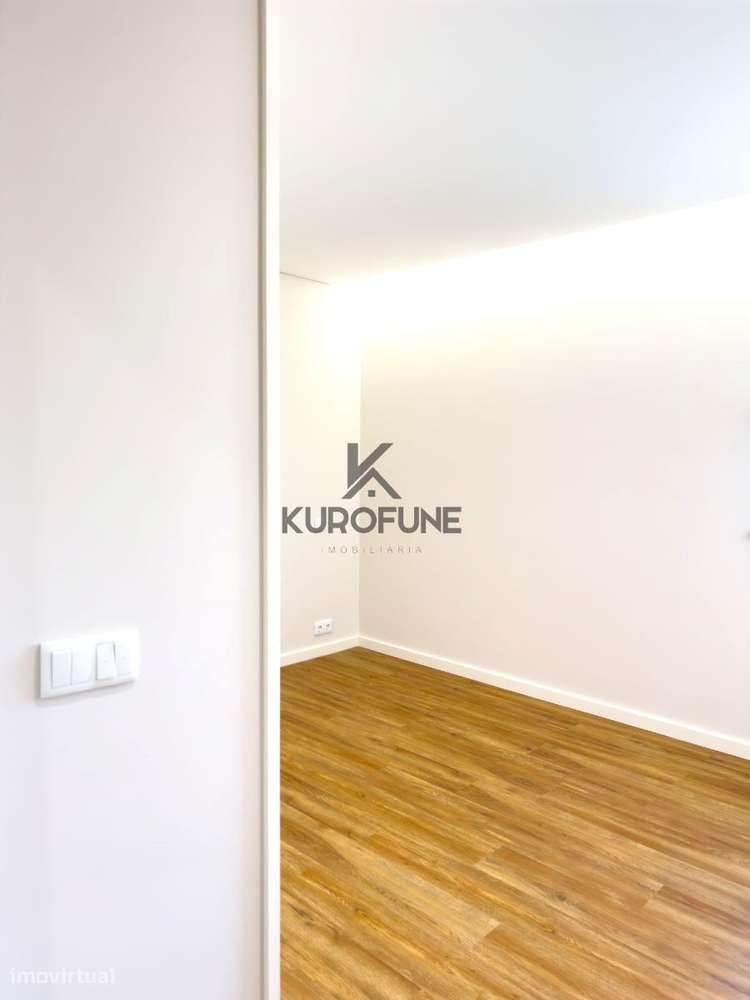 T3 Totalmente Equipado em Avintes  Excelente Investimento com Rendi...-7