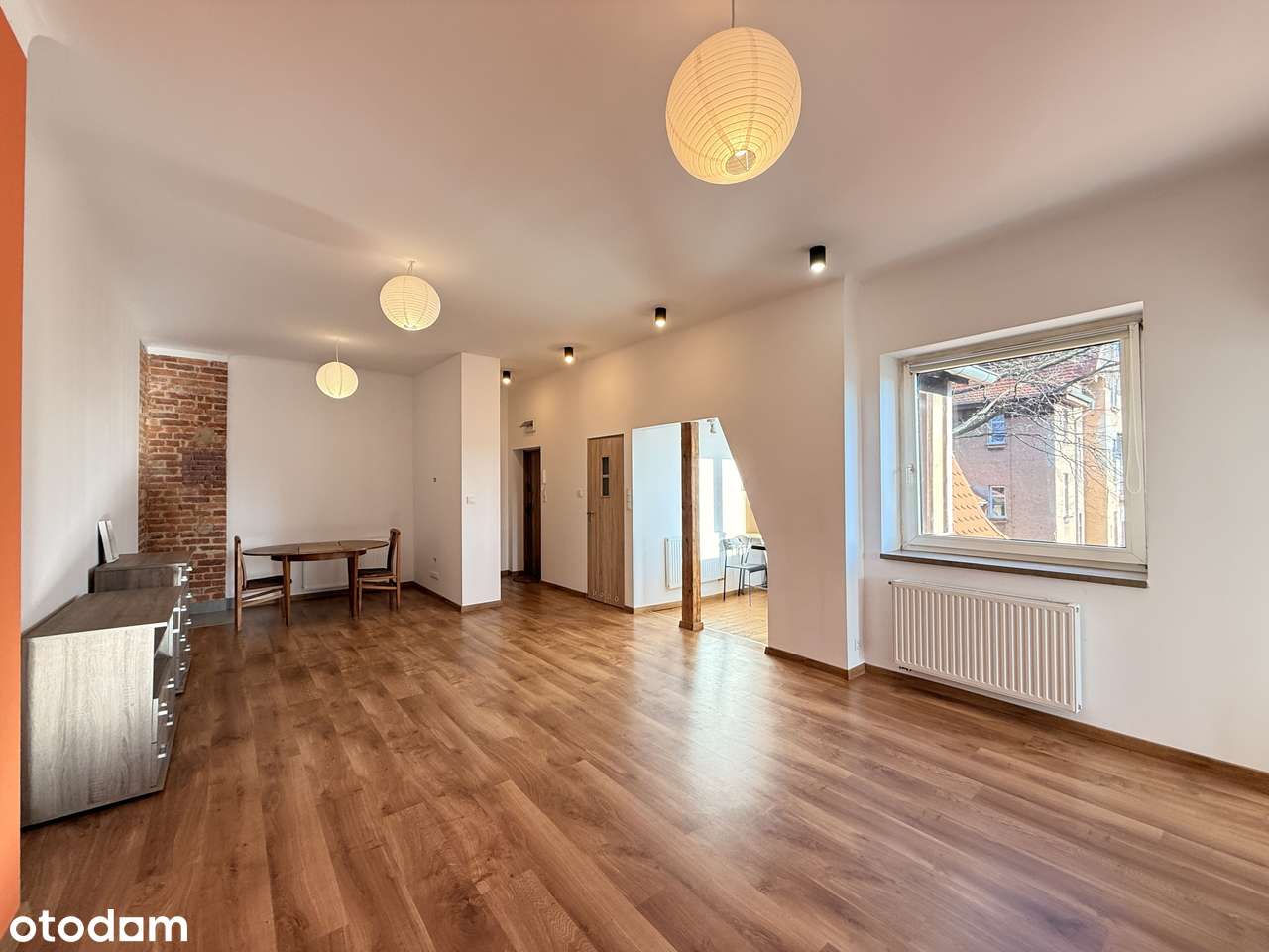 Duże mieszkanie w stylowej kamienicy-14