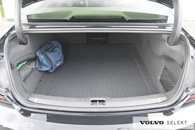 Volvo S90 - 18
