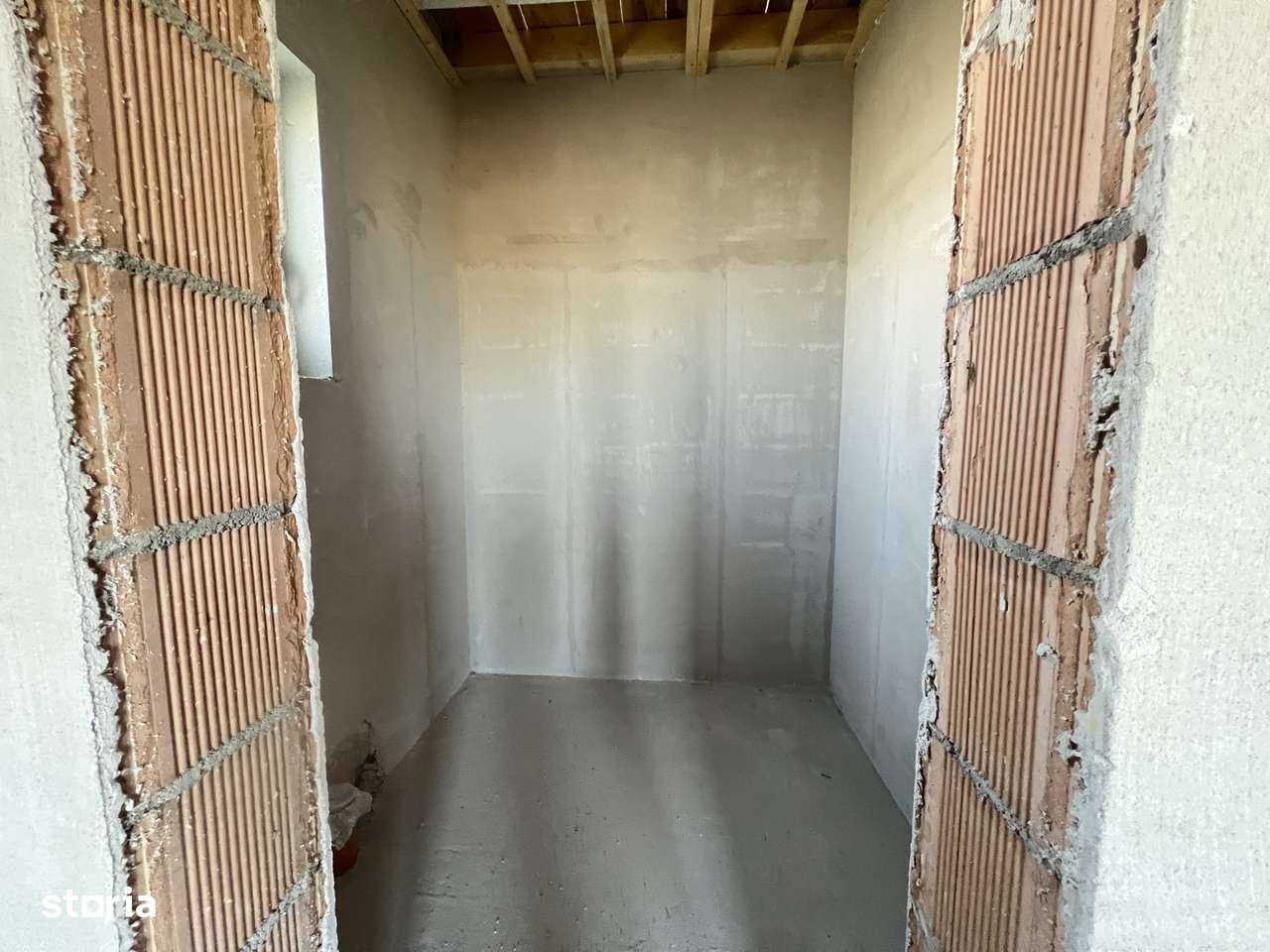Casa individuala cu teren 350 mp - pivnita- Șura Mare-7