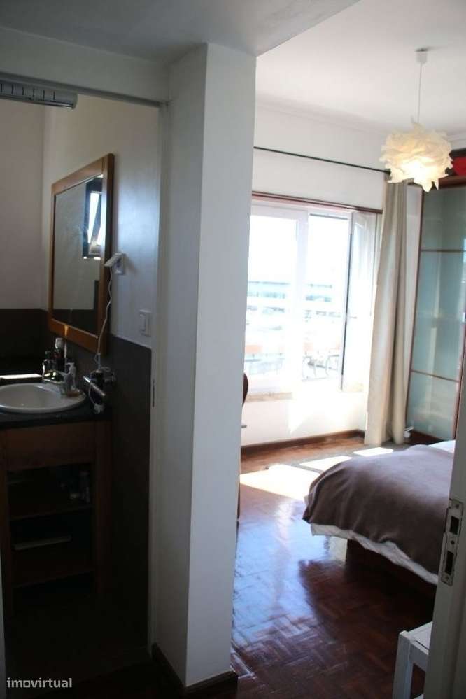 T4 (T5) , Vistas, 2 Elevadores - Centro Carnaxide-22