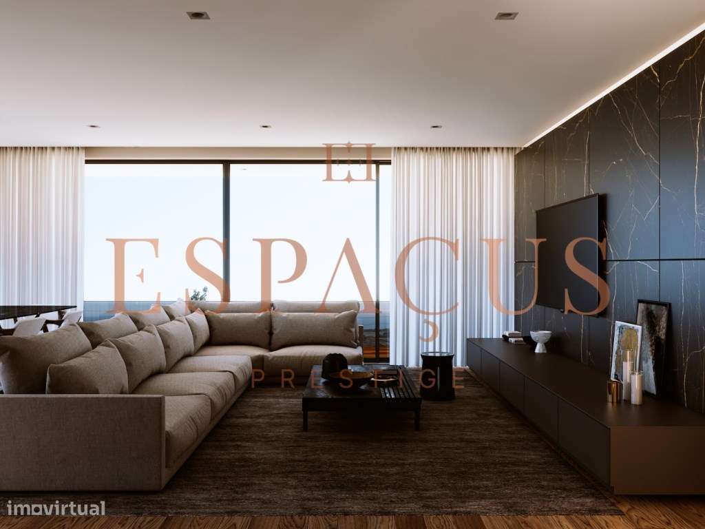 Moradia de Luxo Vista Mar-7