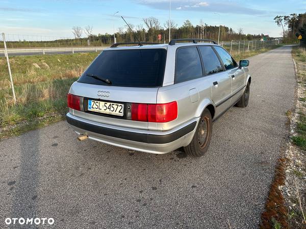 Audi 80 Avant 2.0 E - 5