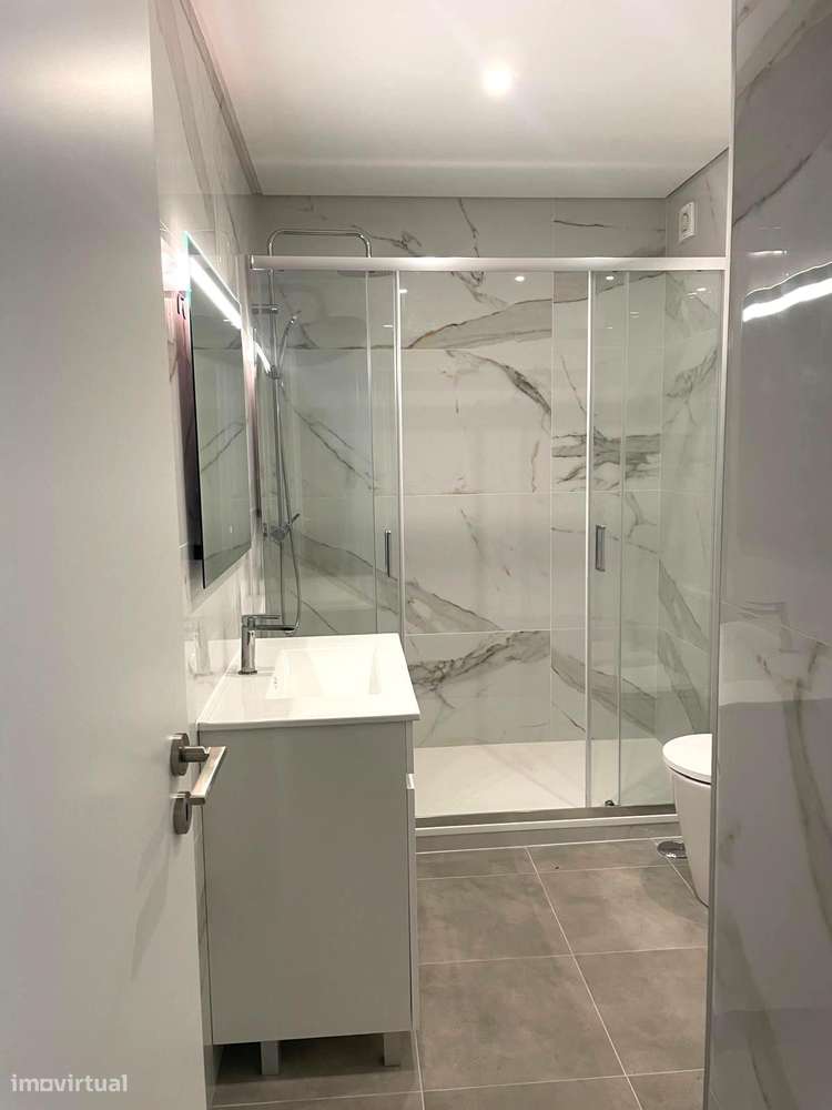 Moradia T3 Geminada - Estradas das Machadas - Totalmente Renovada-23