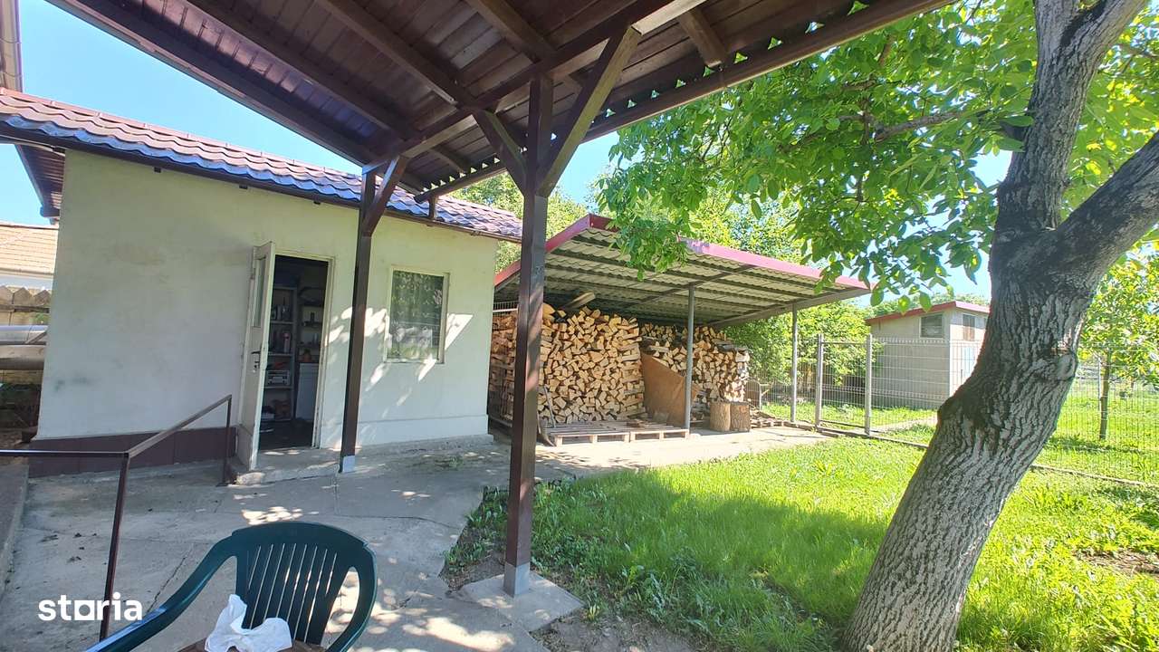 De vanzare casa in Batiz,cu teren generos-3