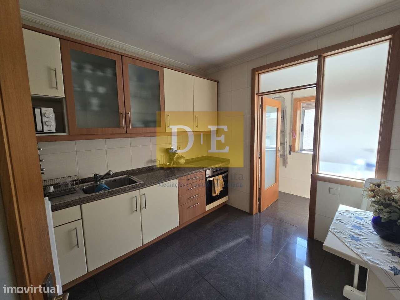 Apartamento T4 na Zona Nobre dos Maninhos na Maia-5