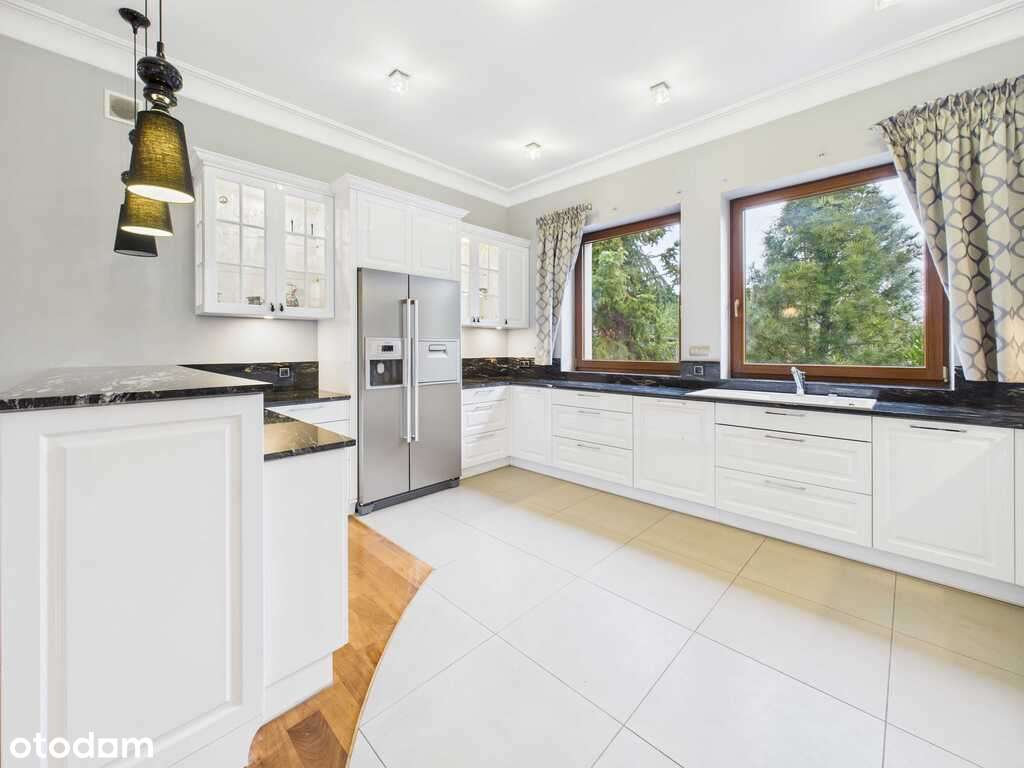 Przestronny, piękny dom na Ratajach w Oleśnicy-9